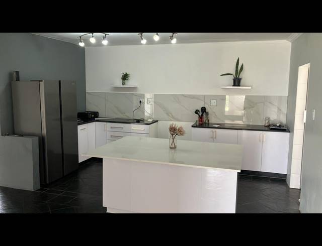 4 BEDROOM HOUSE FOR SALE IN WESTVILLE